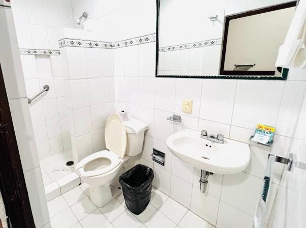Nueva Antequera Hotel *